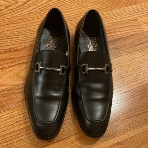 Salvatore Ferragamo Fenice - used - with box